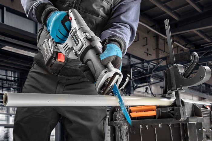 Akumulatorska pila lisičji rep Energy+ 18 V GRAPHITE 58G017 - Slika 2