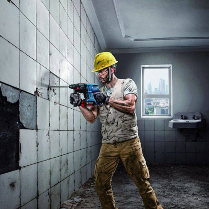 BOSCH-Aku-cekic-busilica-GBH-180-Li-Professional-2x4-Ah-5 BOSCH Aku čekić bušilica GBH 180-Li EC Solo Professional - Slika 6