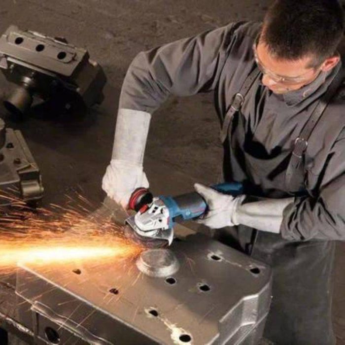 BOSCH-Kutna-brusilica-GWS-17-125-CIE-Professional-2 BOSCH Kutna brusilica GWS 17-125 CIE Professional - Slika 3