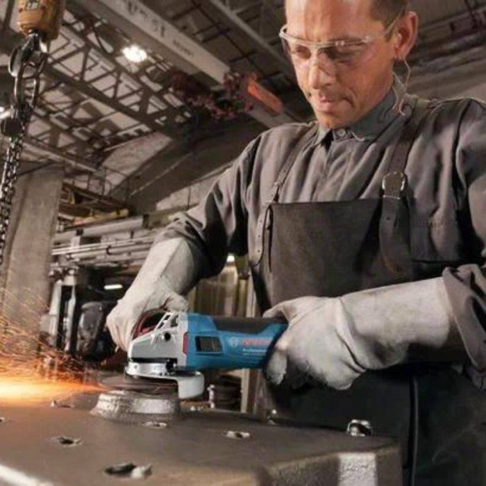 BOSCH-Kutna-brusilica-GWS-17-125-CIE-Professional-3 BOSCH Kutna brusilica GWS 17-125 CIE Professional - Slika 4