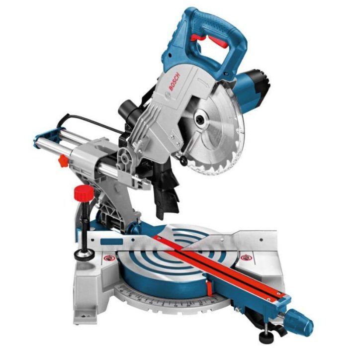 BOSCH Potezna i preklopna pila GCM 800 SJ Professional BOSCH Potezna i preklopna pila GCM 800 SJ Professional