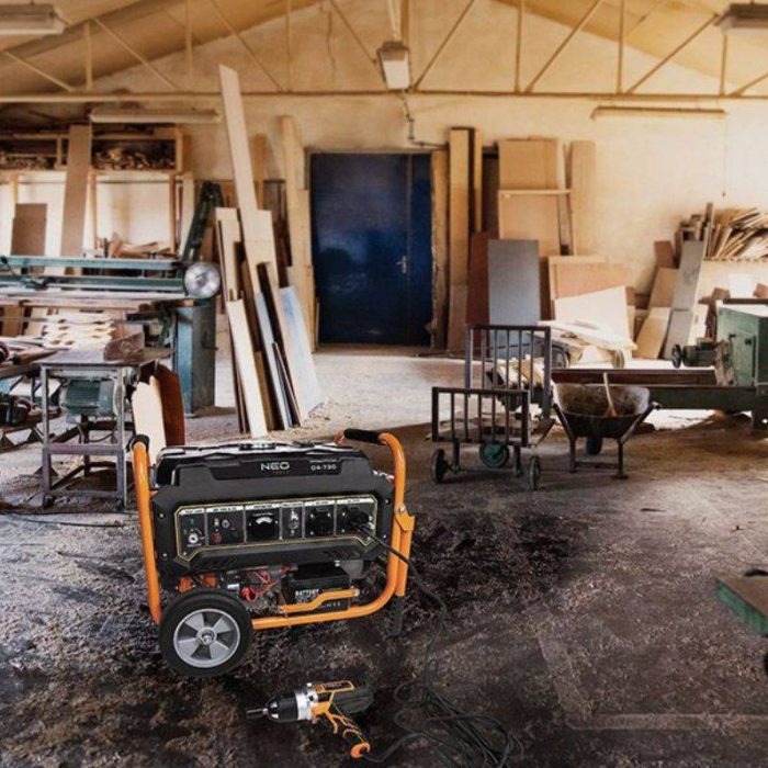 Benzinski-agregat-3000-W-NEO-04-730-10 Benzinski agregat 3000 W NEO 04-730 - Slika 11