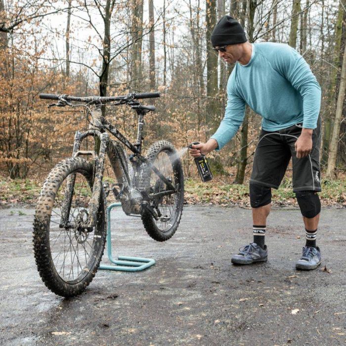 KARCHER Sredstvo za čišćenje motocikla 3u1 RM 44G 0,5 l - Slika 3