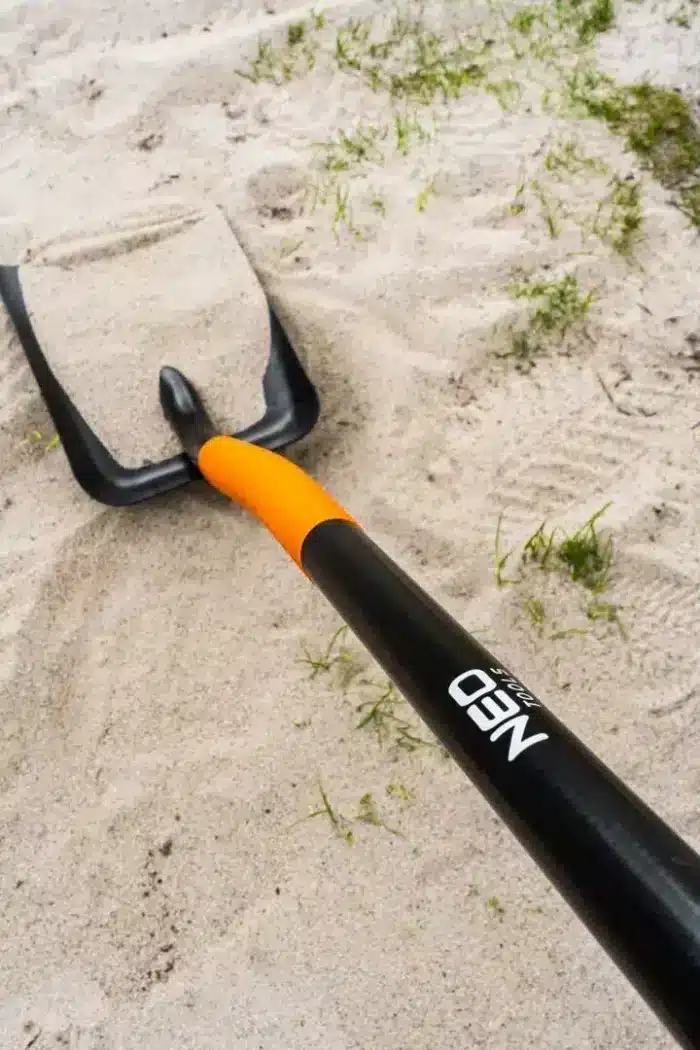 Lopata za pijesak s metalnom drškom NEO 95-011 - Slika 3