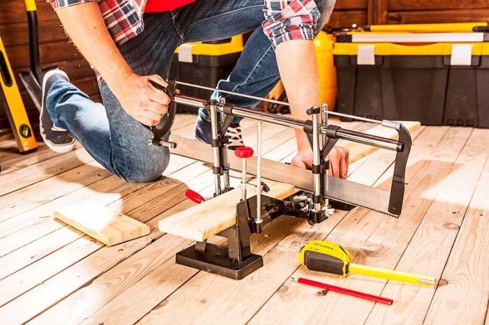 Podešavajuća kutna pila 550 mm TOPEX 10A055 - Slika 2