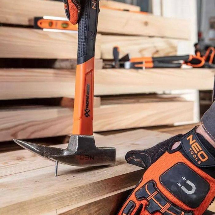 Stolarski čekić s drškom od fiberglasa 600 g NEO 25-131 - Slika 3