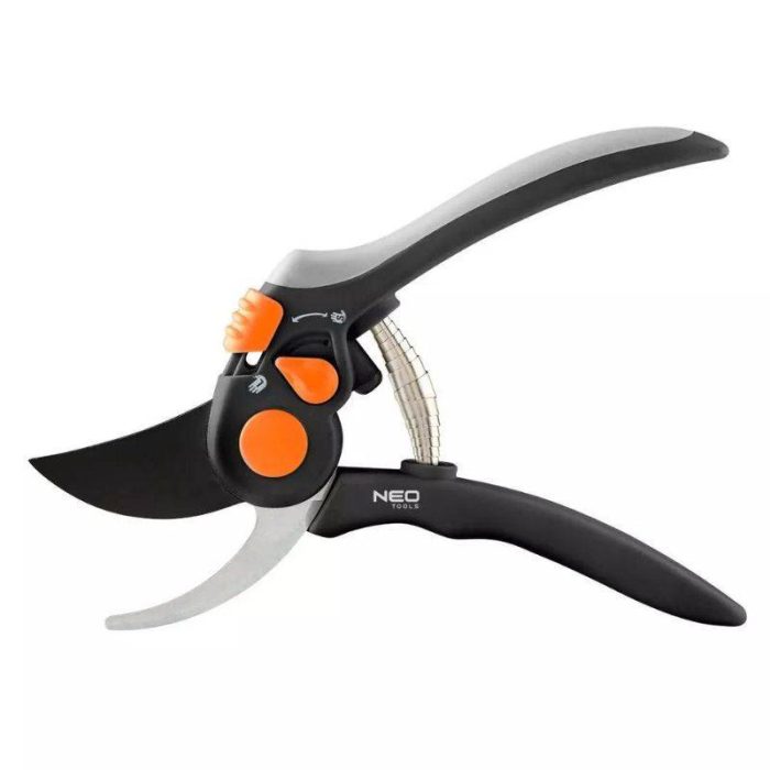 Vrtne škare 200 mm NEO 15-202 Vrtne škare 200 mm NEO 15-202
