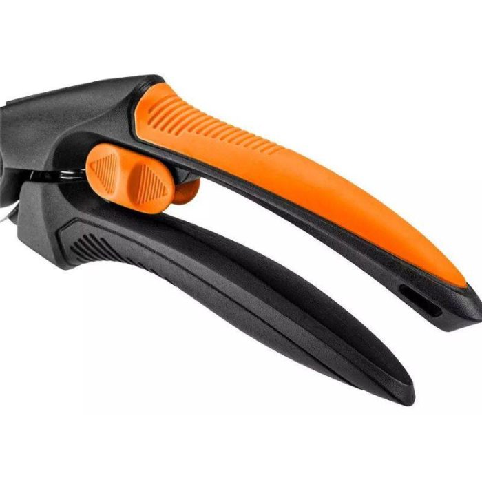 Vrtne-skare-210-mm-NEO-15-211-1 Vrtne škare 210 mm NEO 15-211 - Slika 2