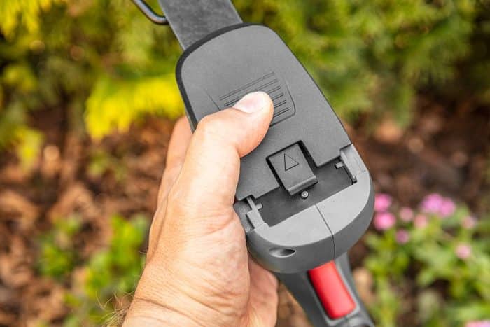 GRAPHITE Akumulatorske škare 3u1 18V 58GE119 - Slika 3