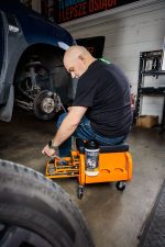 Radna stolica na kotačima s kutijom za alat NEO 11-605 - Slika 8