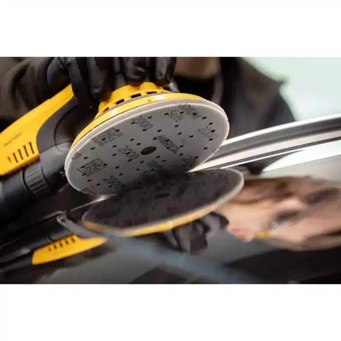 Iridium-Soft-Application-3 IRIDIUM SOFT BRUSNA SPUŽVICA 150MM GRIP, P400-P1500, 20/PACK - Slika 2