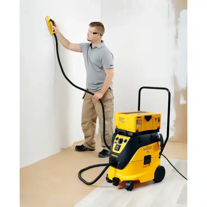 Mirka-HANDY-Dust-Extractor-1230-application-a MIRKA RUČNI SET ZA BRUŠENJE RAŠPA 80 X 230 MM + CRIJEVO - Slika 6