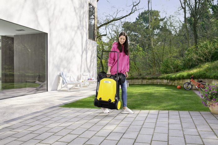 d0 (6) KARCHER Stroj za metenje S 4 Twin 2u1 - Slika 8