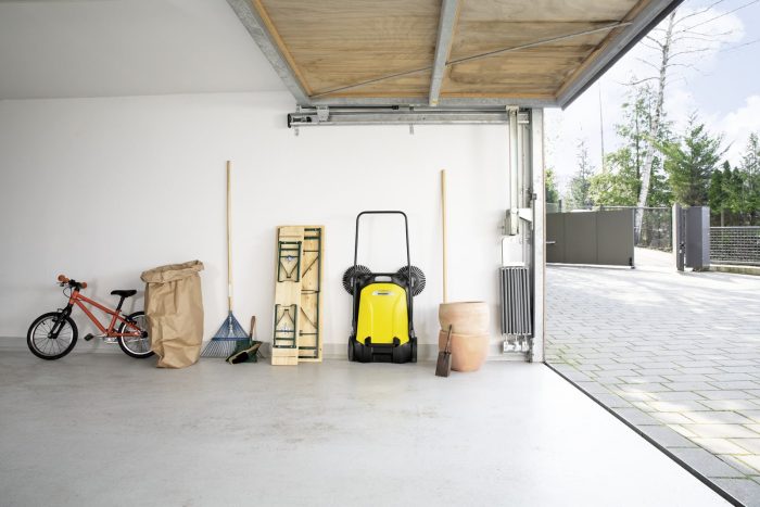 d0 (8) KARCHER Stroj za metenje S 4 Twin 2u1 - Slika 10