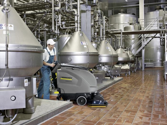 KARCHER PressurePro intenzivni dubinski čistač RM 750, 10L - Slika 2