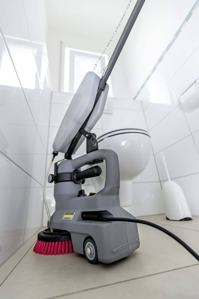 KARCHER Stroj za čišćenje BD 17/5 C - Slika 4