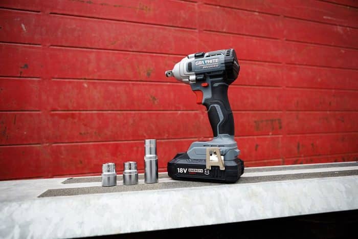 Aku udarni odvrtač 18V, 330 Nm, 1/2" 58G028-1 - Slika 14