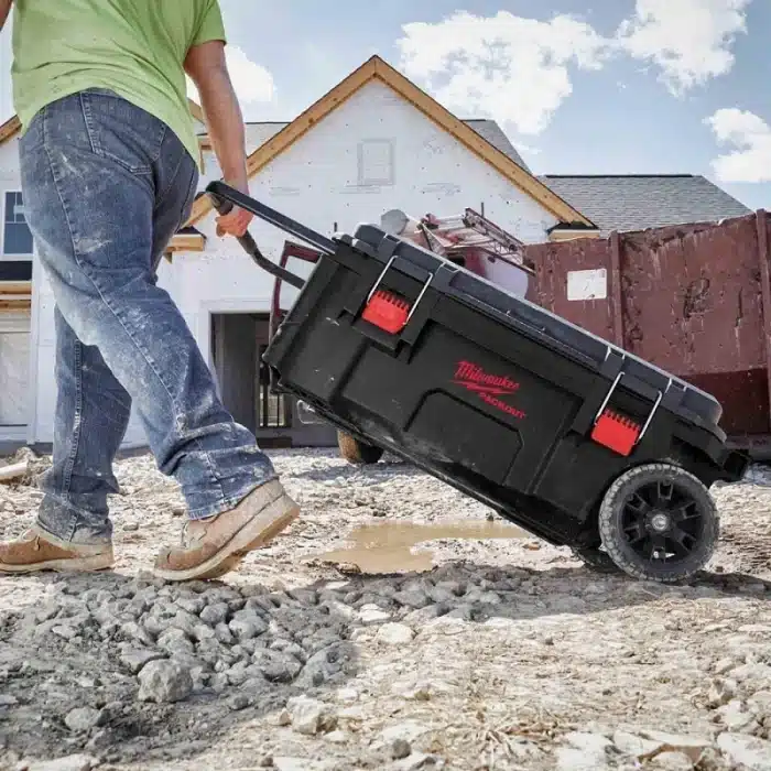 KOFER NA TOČKOVIMA PACKOUT MILWAUKEE 4932478161 - Slika 2