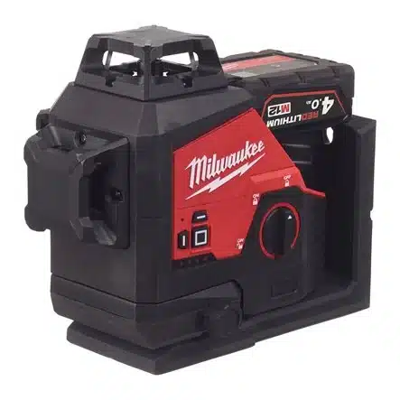 M12_3PL-401C-Hero_2 KRIŽNI LASERSKI NIVELIR M12 3PL-401C GREEN LINE MILWAUKEE - Slika 1