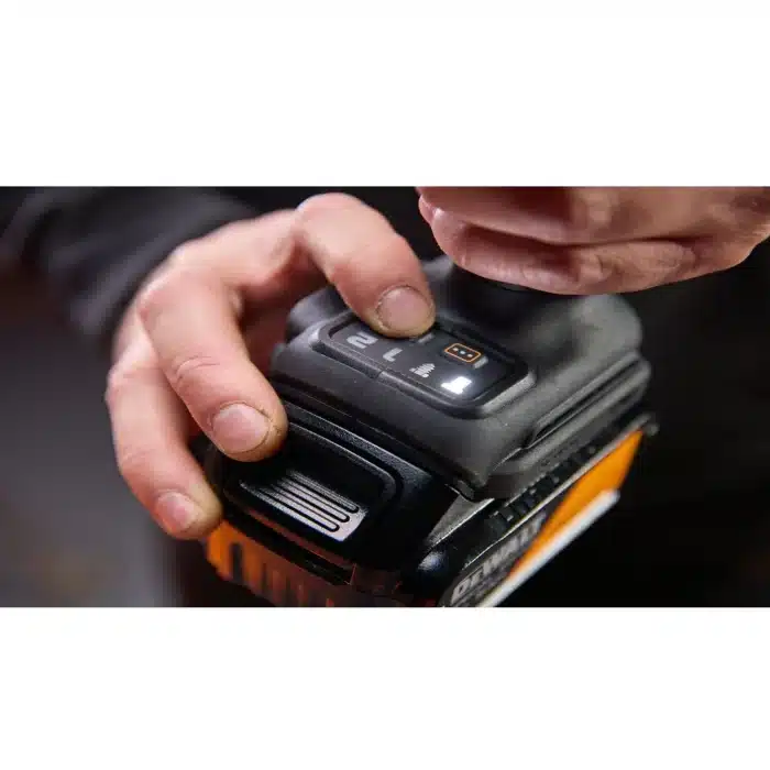 DeWALT aku udarni odvijač 18V 610 Nm MCLAREN TEAM DCF92MP2T - Slika 4