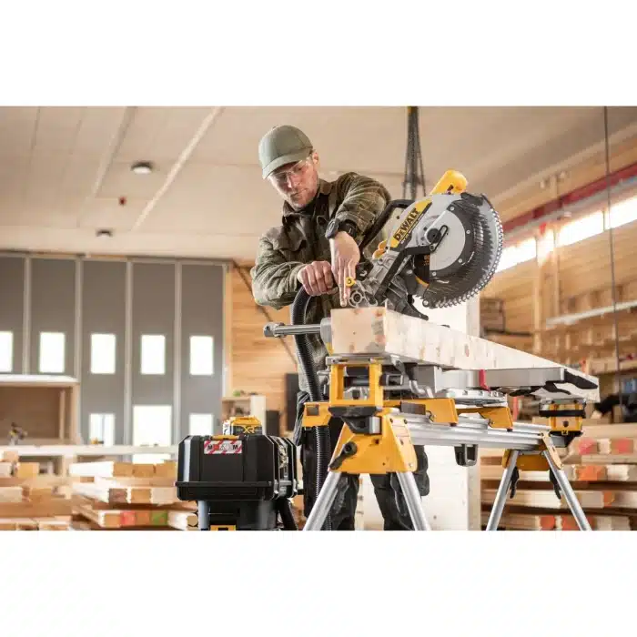 DeWalt aku preklopna potezna nagibna pila BRUSHLESS 18/54V XR DCS782N- Solo - Slika 6